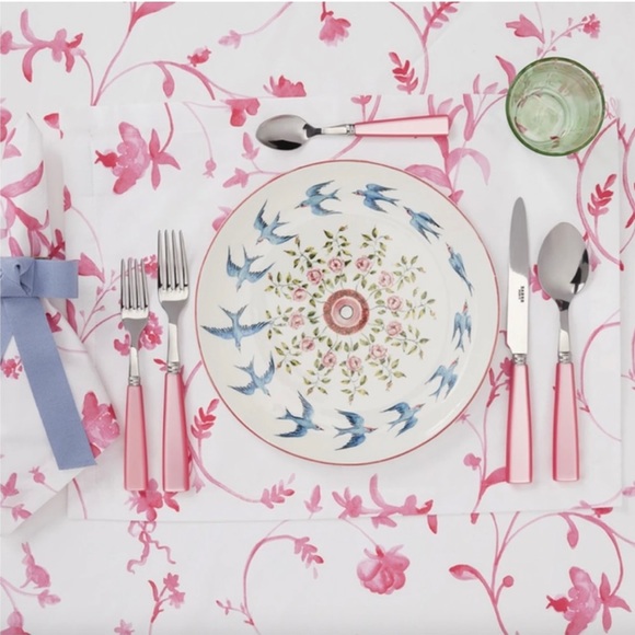 Hill House Rose Botanical tablecloth Round 70” NWT - Picture 3 of 8